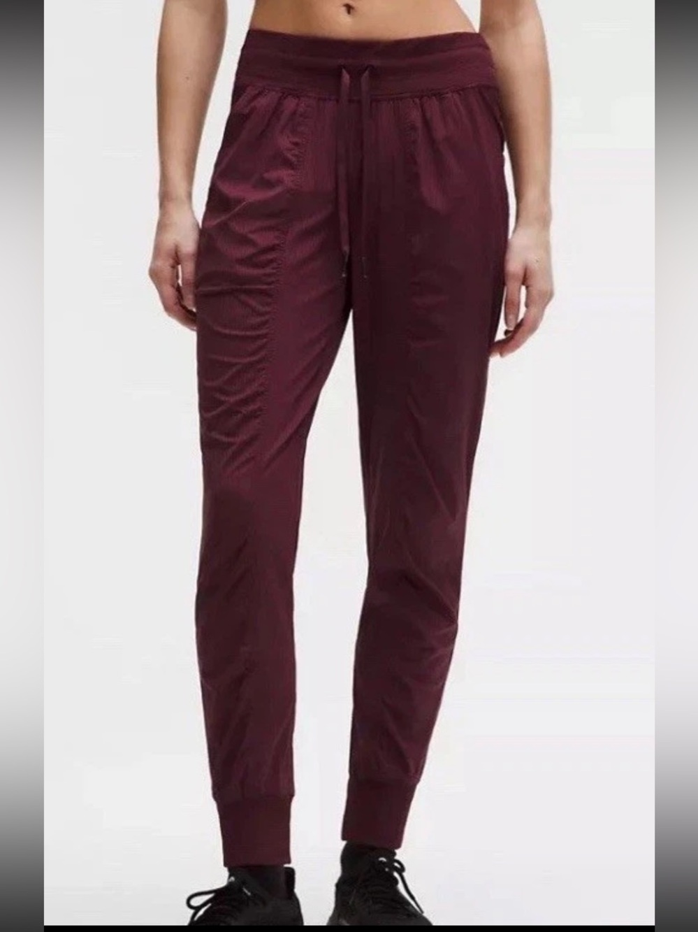 Lululemon Dance Studio Mid-Rise Jogger BURGUNDY Pinstripe Size 6   32” Inseam